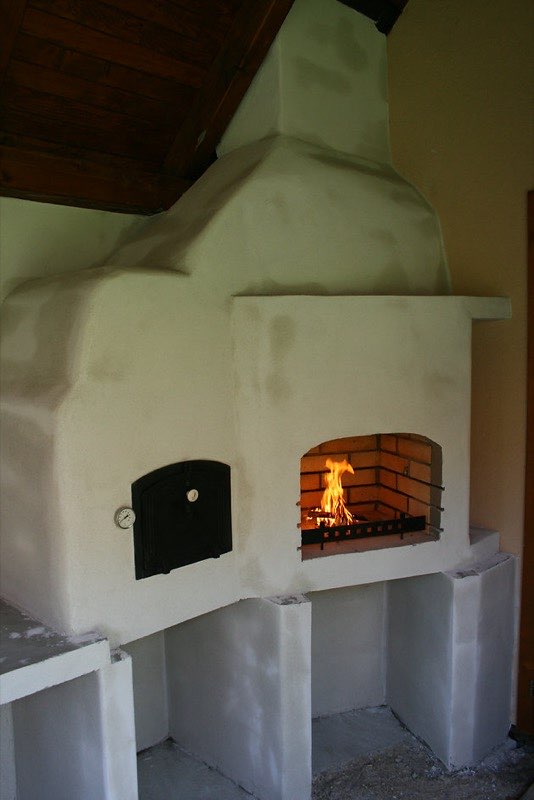 Zahradní pec na pizzu